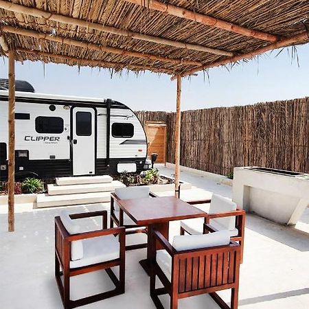 Caravana Beach Resort Al Zorah 아지만 외부 사진