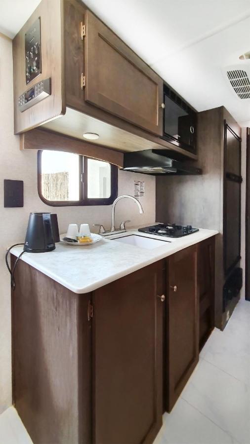 Caravana Beach Resort Al Zorah 아지만 외부 사진