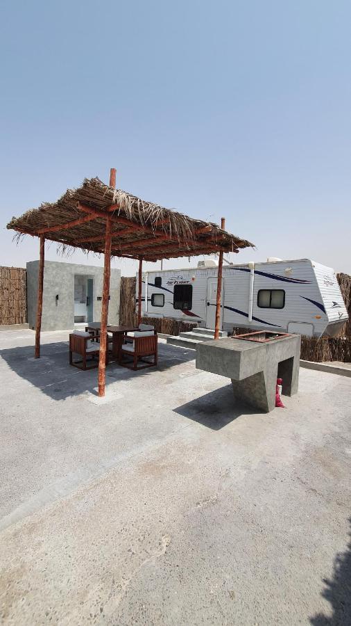 Caravana Beach Resort Al Zorah 아지만 외부 사진
