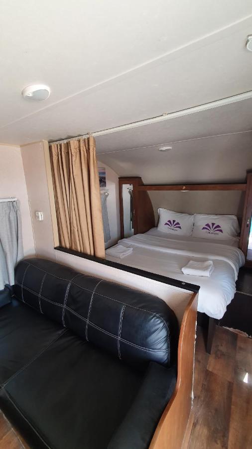 Caravana Beach Resort Al Zorah 아지만 외부 사진