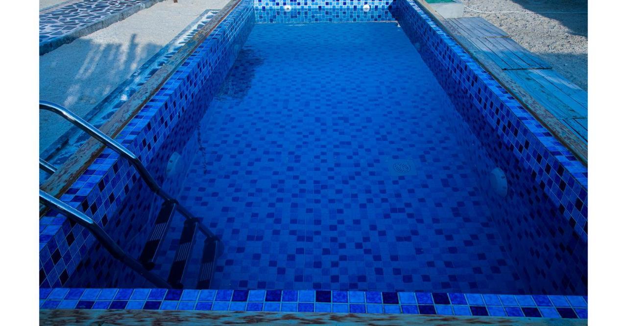 Caravana Beach Resort Al Zorah 아지만 외부 사진