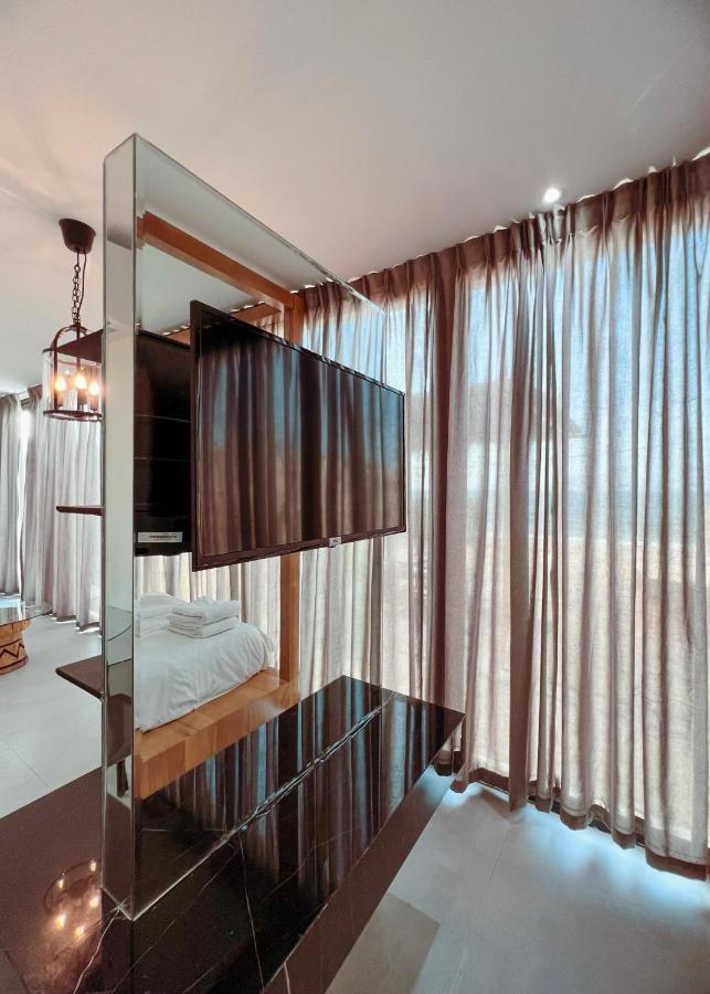Caravana Beach Resort Al Zorah 아지만 외부 사진
